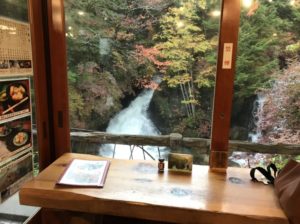 竜頭の滝「観瀑台カフェ」