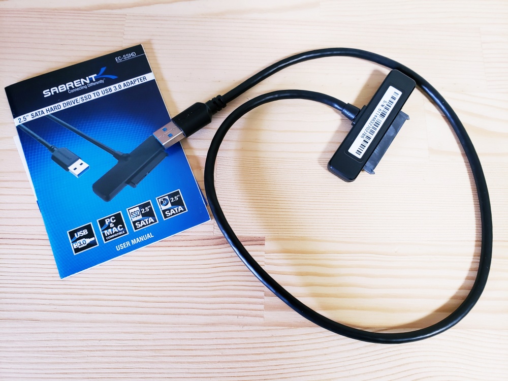 SATA 対応 USB3.0 / 3.1 ストレージ変換アダプタケーブル