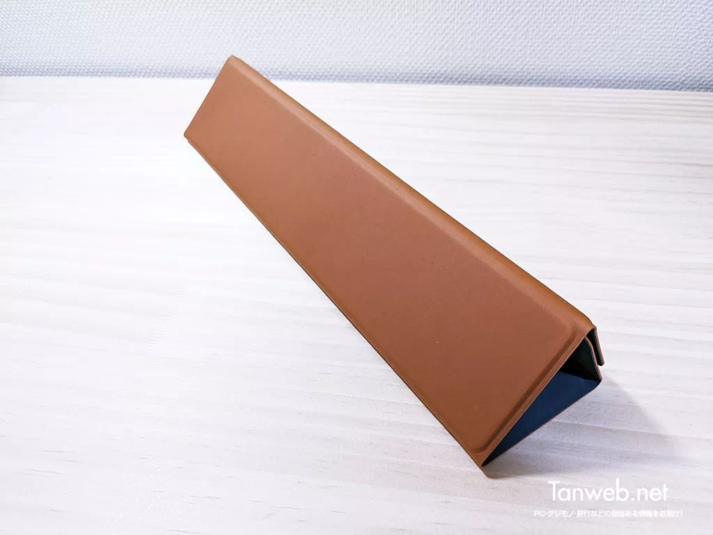 KOSPAOO 超薄型折りたたみ式ラップトップホルダー02